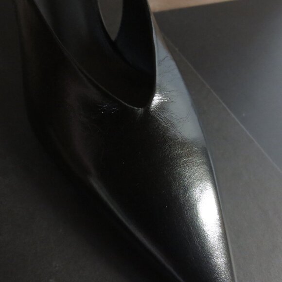 BANANA REPUBLIC SLINGBACK LEATHER PUMP - BLACK - US SIZE 7 - Picture 3 of 9